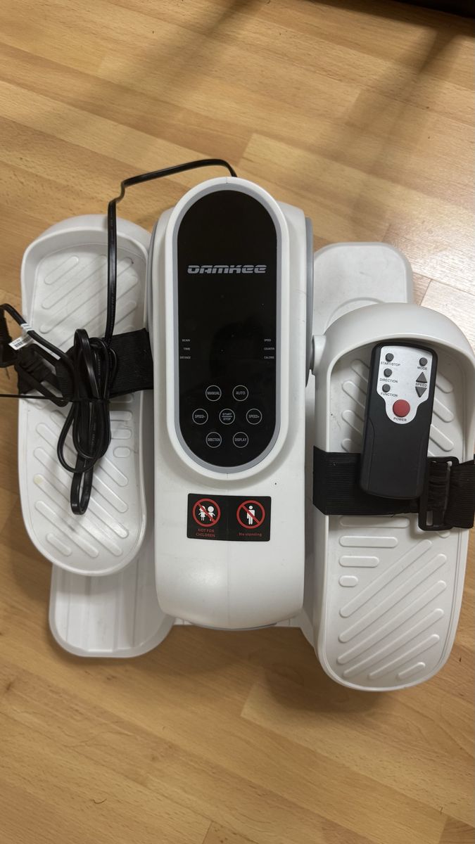 Damkee Under Desk Elliptical Exercise Machine w/ Remote – Excellent Condition