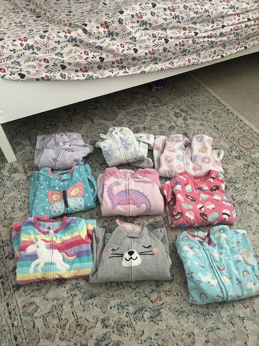 Lot of 9 Baby Toddler Girl Fleece Footed Pajamas -  Size 3T