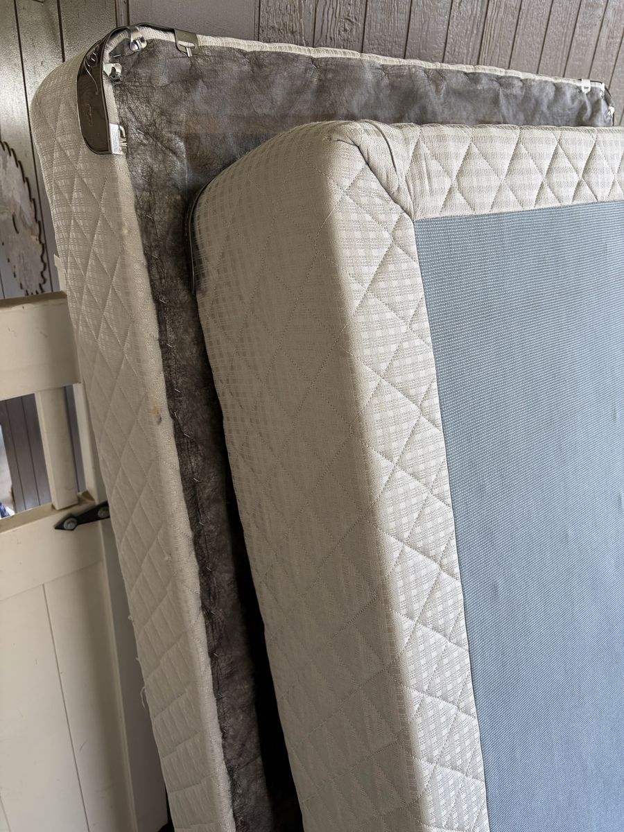 King Box Spring - (2 pieces)