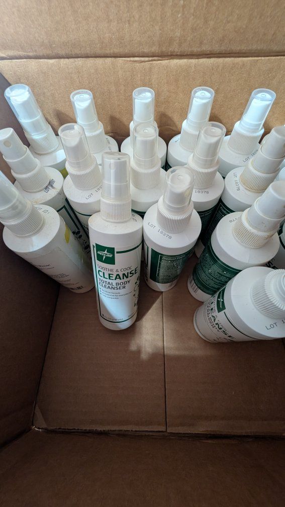 Medline Soothe & Cool Cleanse Total Body Cleanser Spray Lot