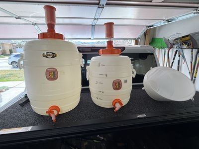 Beer Brewing Fermenters