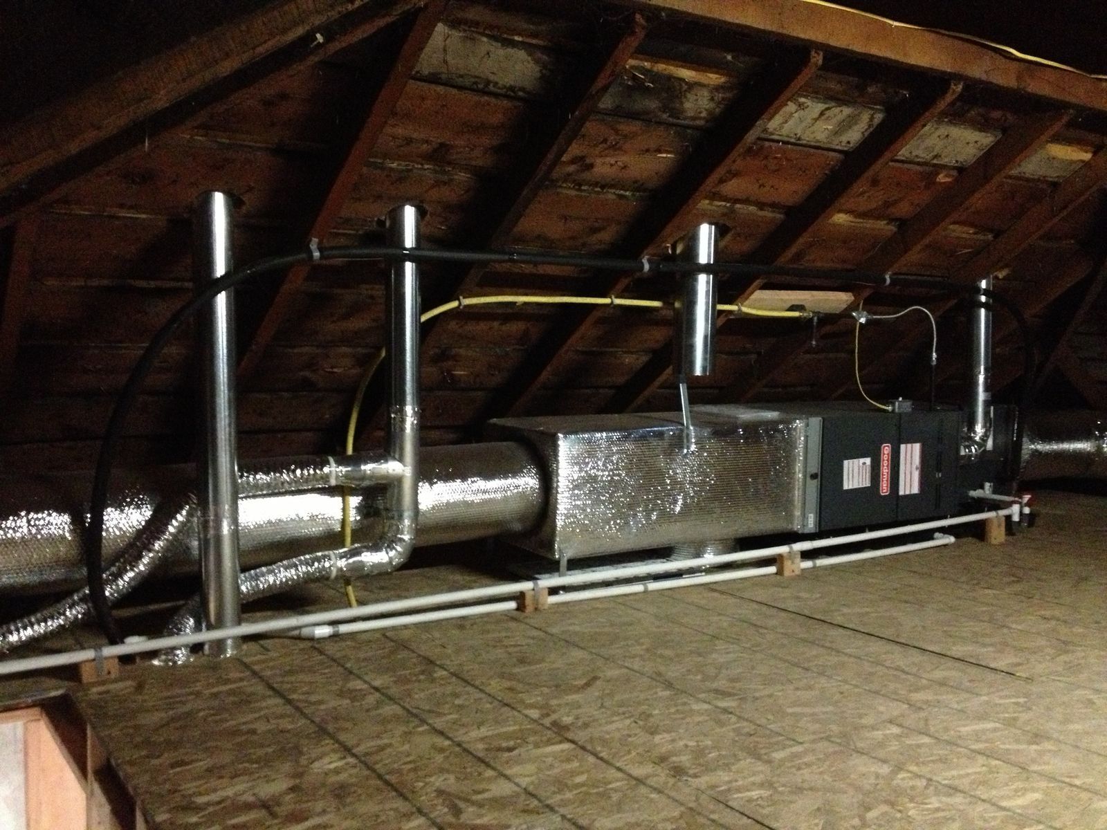 Main image 8