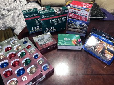 Christmas Lights, Clips, Bulbs.