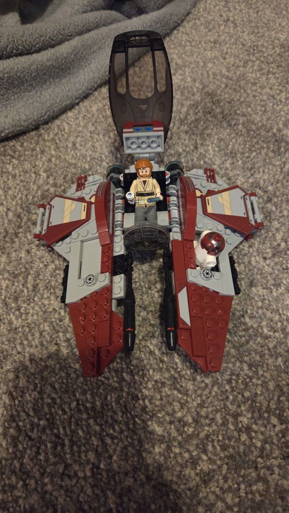 Lego Star Wars Jedi Starfighter with Obi-Wan Kenobi Minifigure