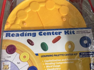 Learning Palette Reading Center Kit Level 2 Educational Toy. New in packaging.