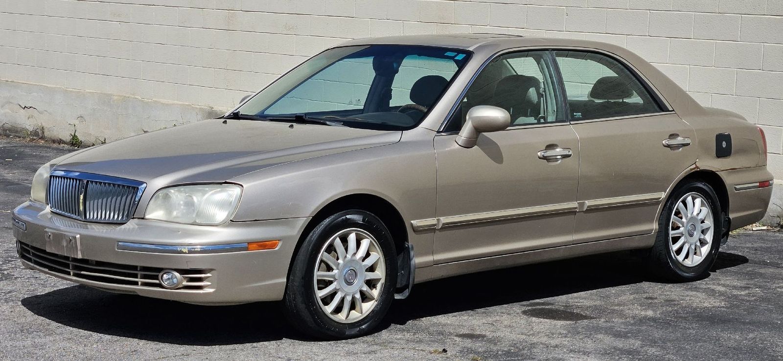 2005 Hyundai XG350 L