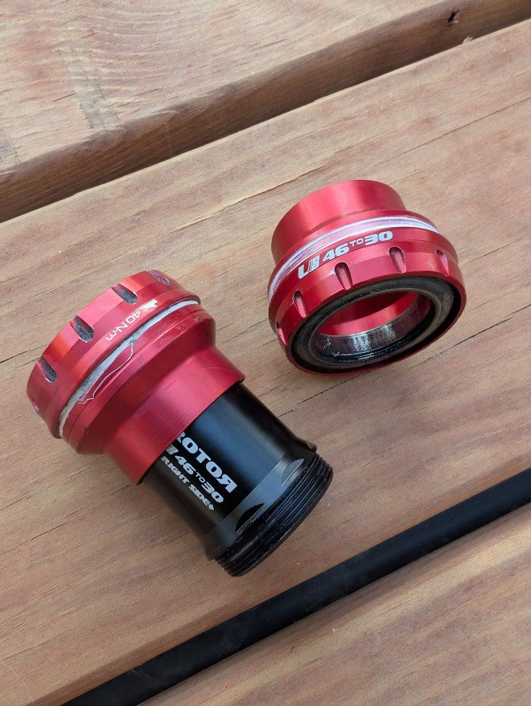 Rotor Ceramic Bottom Bracket - Press Fit 46