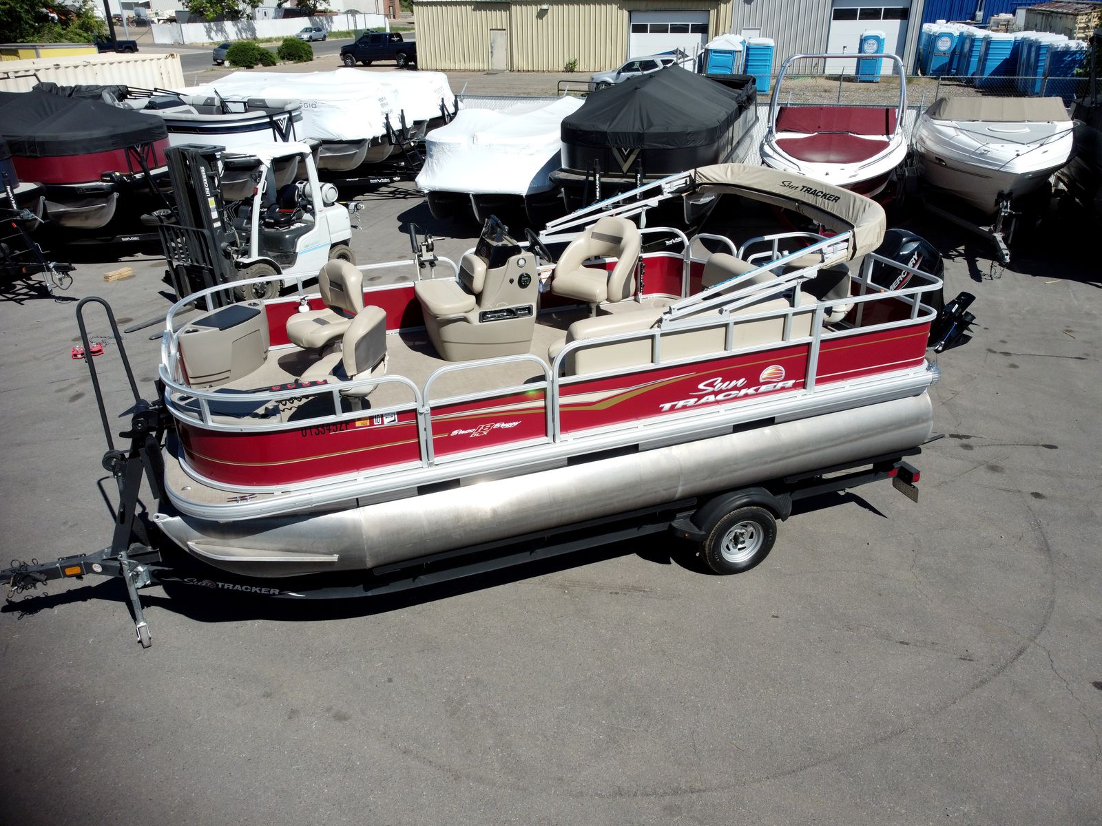 2021 Sun Tracker Bass Buggy 18DLX