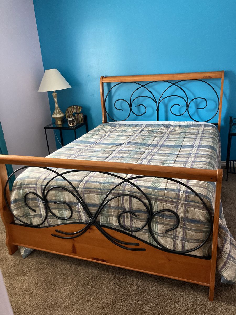 Queen Head And Foot Board