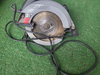 SKILSAW 7 1/4" 2-1/8 HP Electric Circular Saw