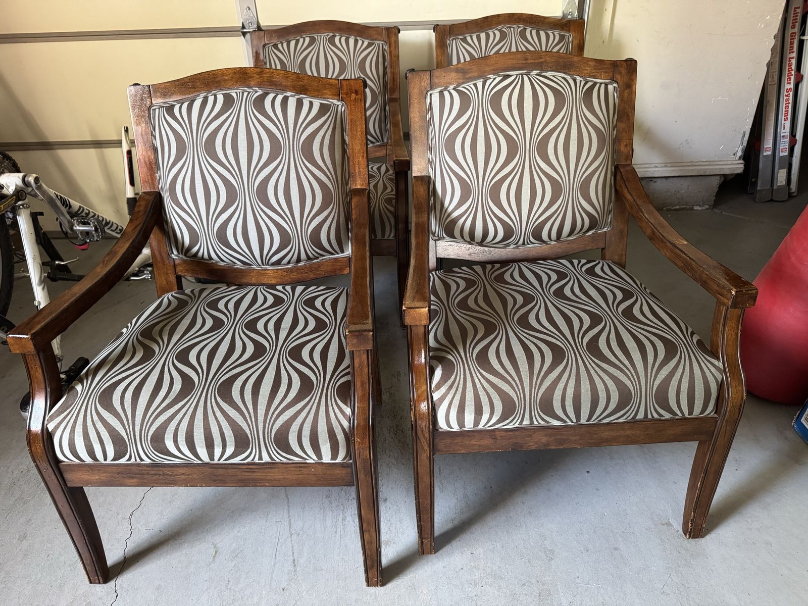 Set of 4 Wood Frame Armchairs with Brown Wavy/Sage Green Pattern Upholstery