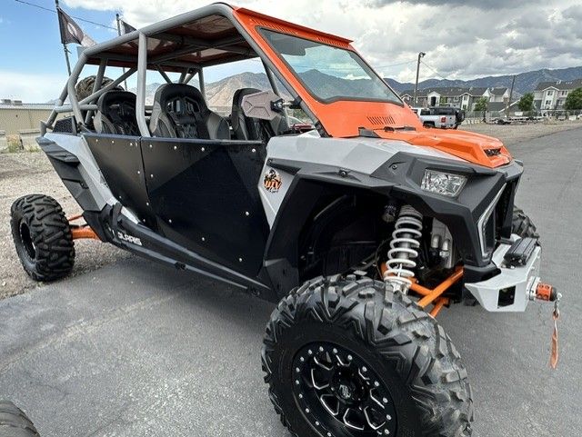 2018 Polaris RZR XP  4 TURBO EPS GHOST GRAY