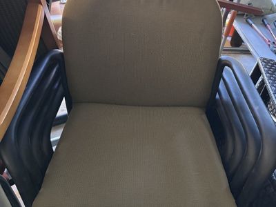 Stackable Office Chair - Durable Fabric Upholstery, Black Frame, Great for Office or Home