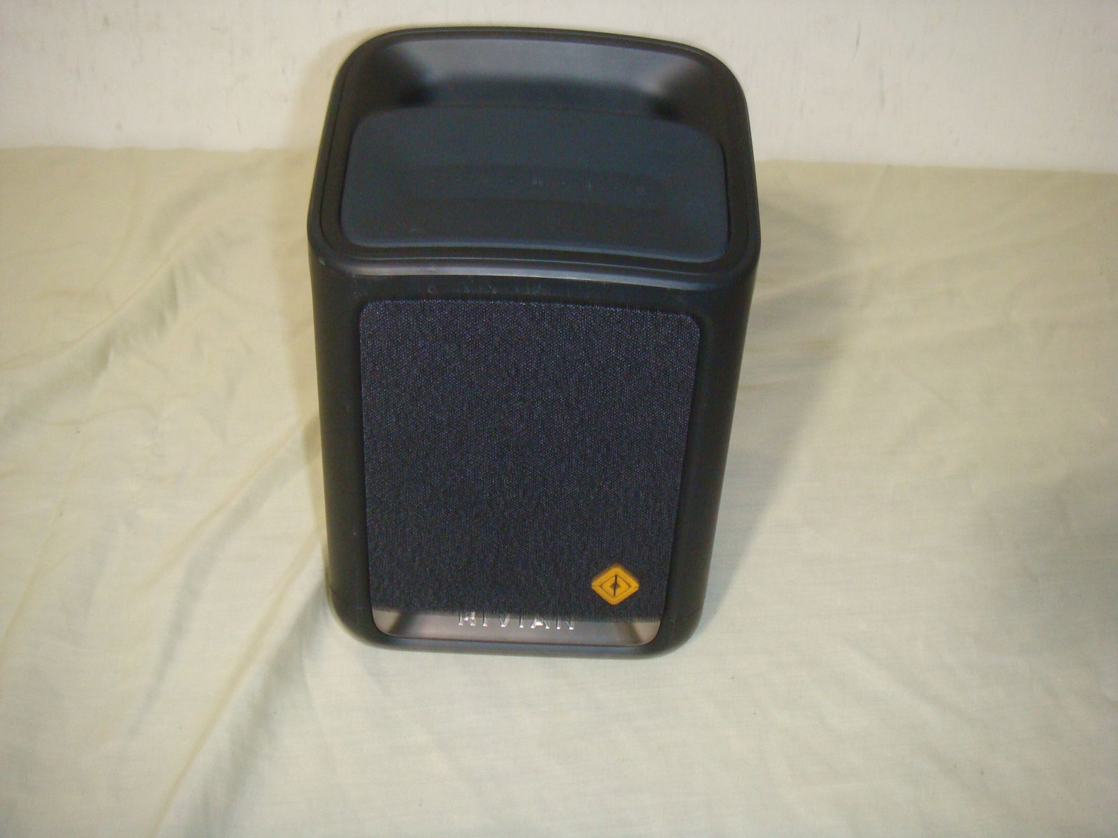 RIVIAN RCS1.0 PORTABLE BLUETOOTH CAMP SPEAKER WITH CAMPIFIRE LIGHT USB-C