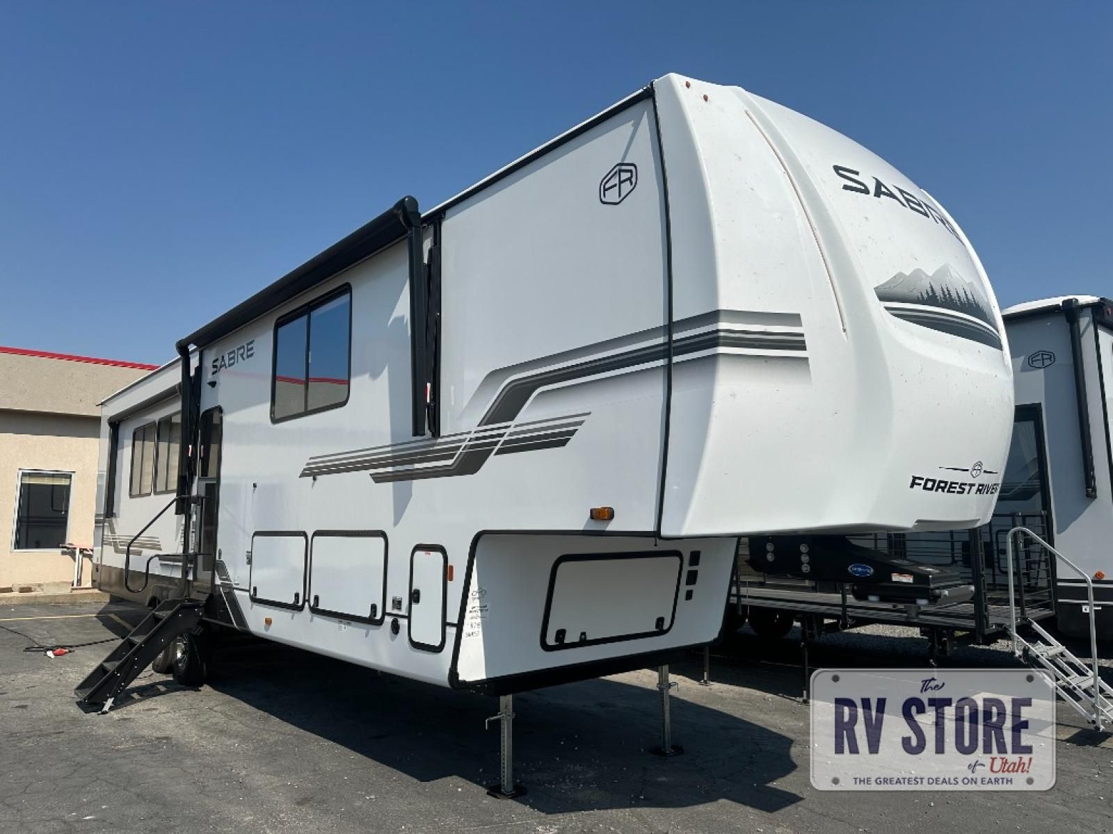 2027 Forest River RV Sabre 36EST Fifth Wheel Bath and a Half|Front Bath|Rear Kitchen