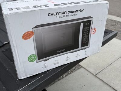 Chefman 1.1 Cu. Ft. Countertop Microwave Oven *NEW