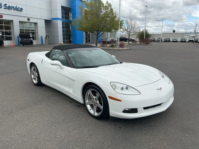 2005 CHEVROLET CORVETTE Base