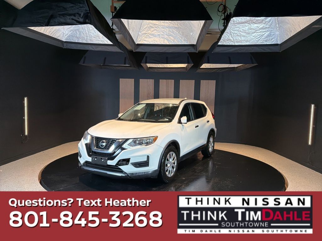 2017 NISSAN ROGUE S