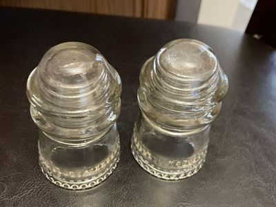 Vintage Hemingray glass #9