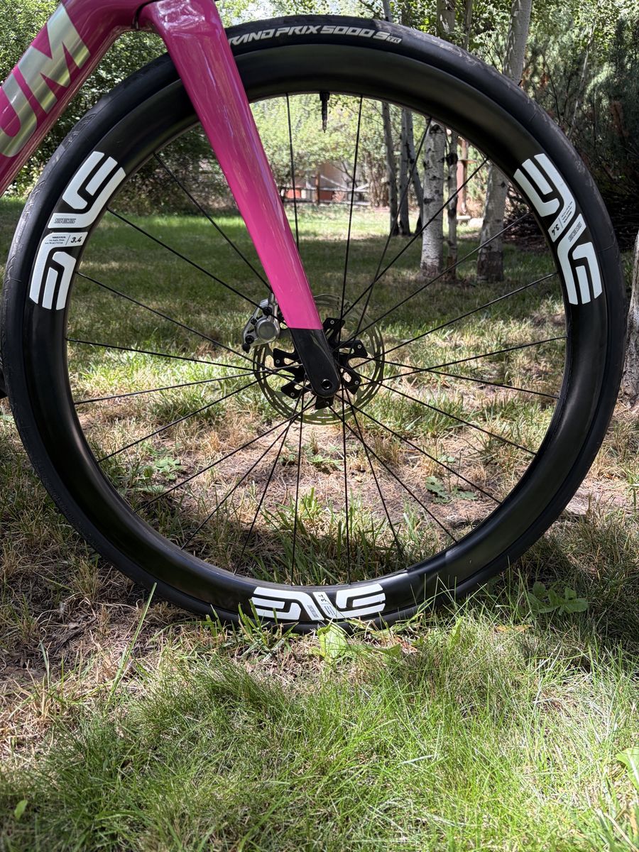 Enve SES 3.4 wheels, centerlock disc