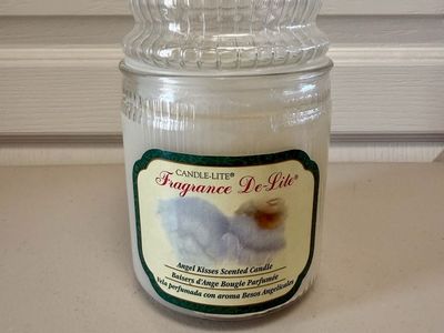 Candle-Lite Fragrance De-Lite Angel Kisses Scented Candle