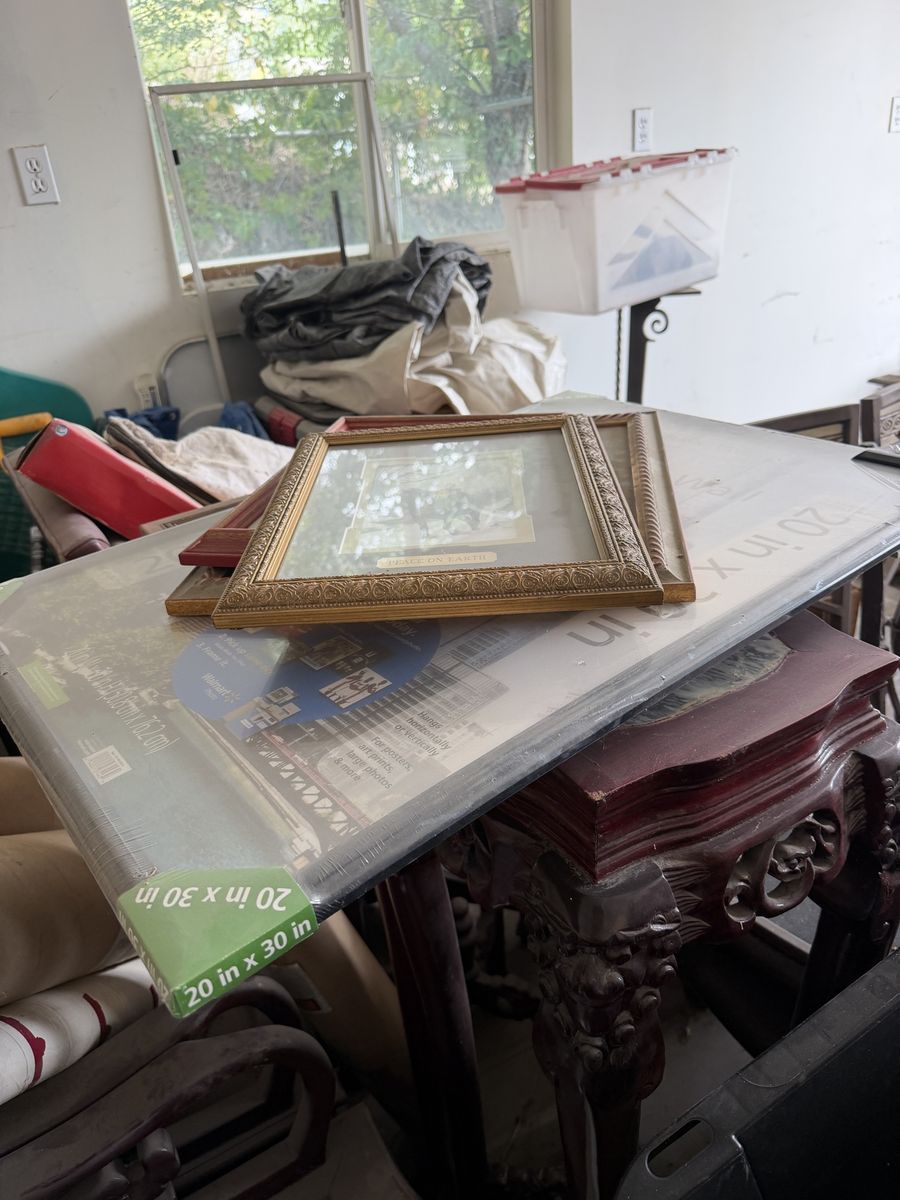 Main image 3