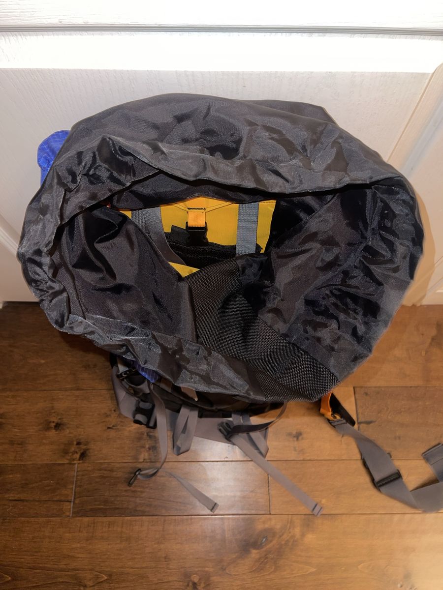 Main image 3