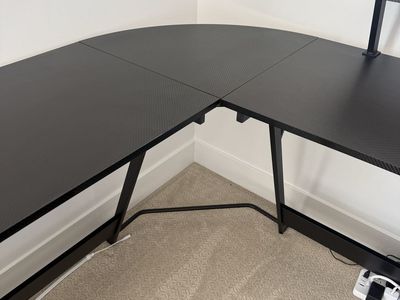 Gaming desk