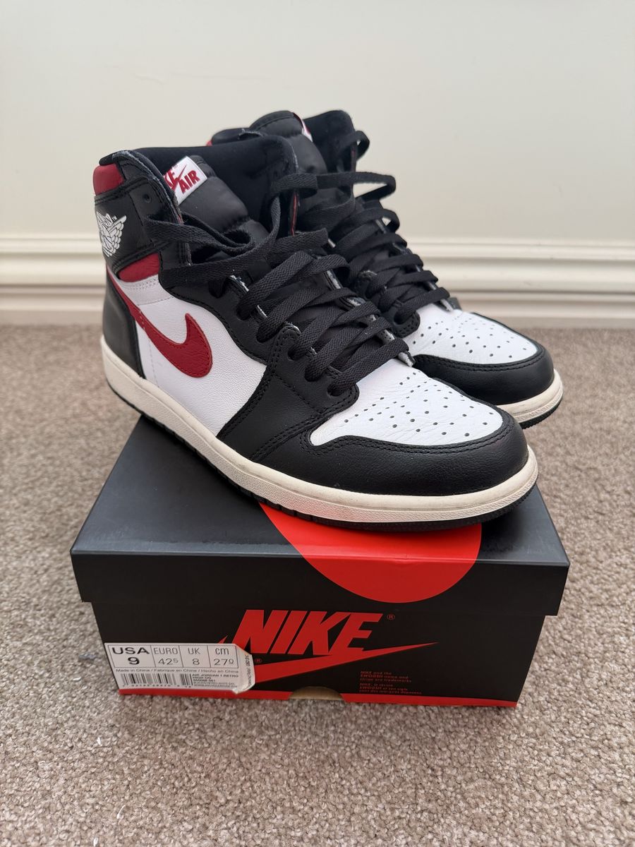 Nike Air Jordan 1 Retro High OG Gym Red Men's US 9