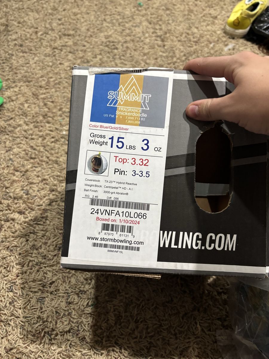 Storm summit Bowling ball 15lbs 