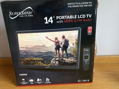 Supersonic 14in LED TV. Lithuim Battery Or Plug In