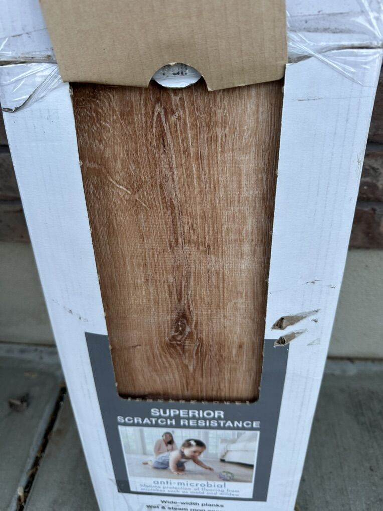 Lifeproof Fresh Oak Vinyl plank flooring