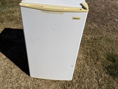 Mini Fridge And Freezer