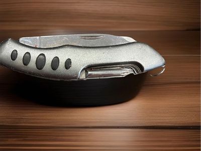 Eddie BaUer Multi Tool