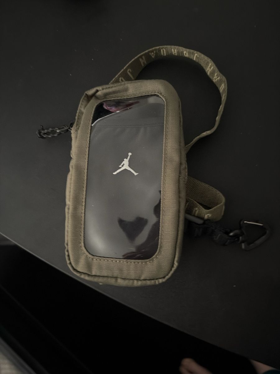 Jordan Jumpman Phone Crossbody Bag - Olive Green, Compact & Versatile