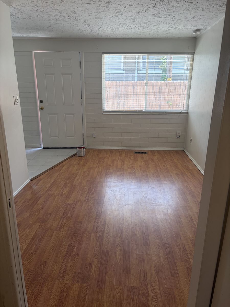 1 Bed 1 Bath Apartment For Rent