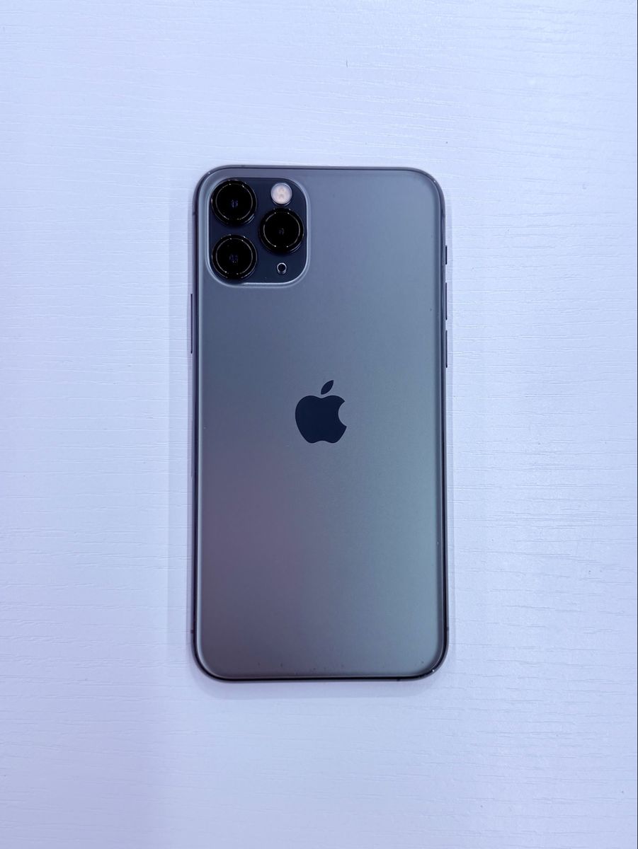Apple iPhone 11 Pro, 64 GB - Unlocked
