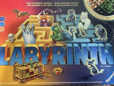 Ravensburger Labyrinth Strategy Board Game 2-4 Players Ages 7+ Complete