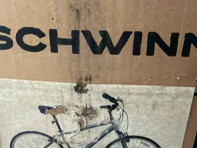 Schwinn Network 1.0 Hybrid Bike - Model S4024KM - New in Box