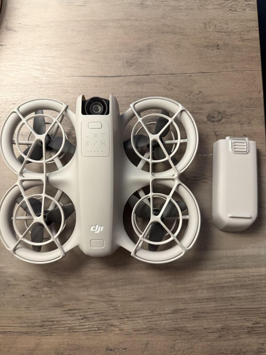 DJI Neo