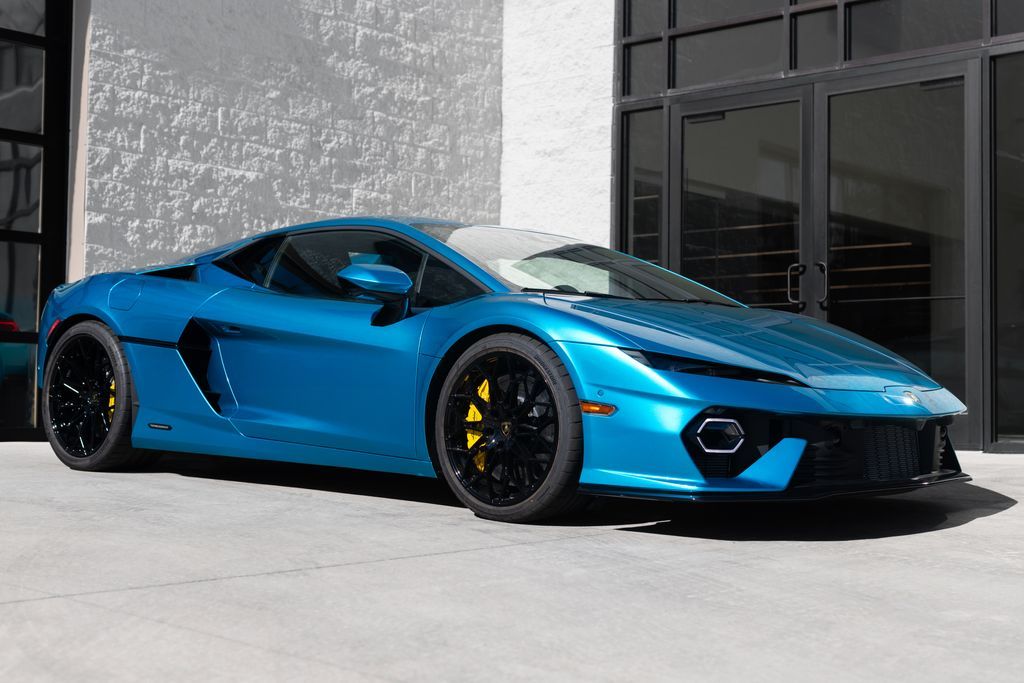 2026 Lamborghini Temerario Base