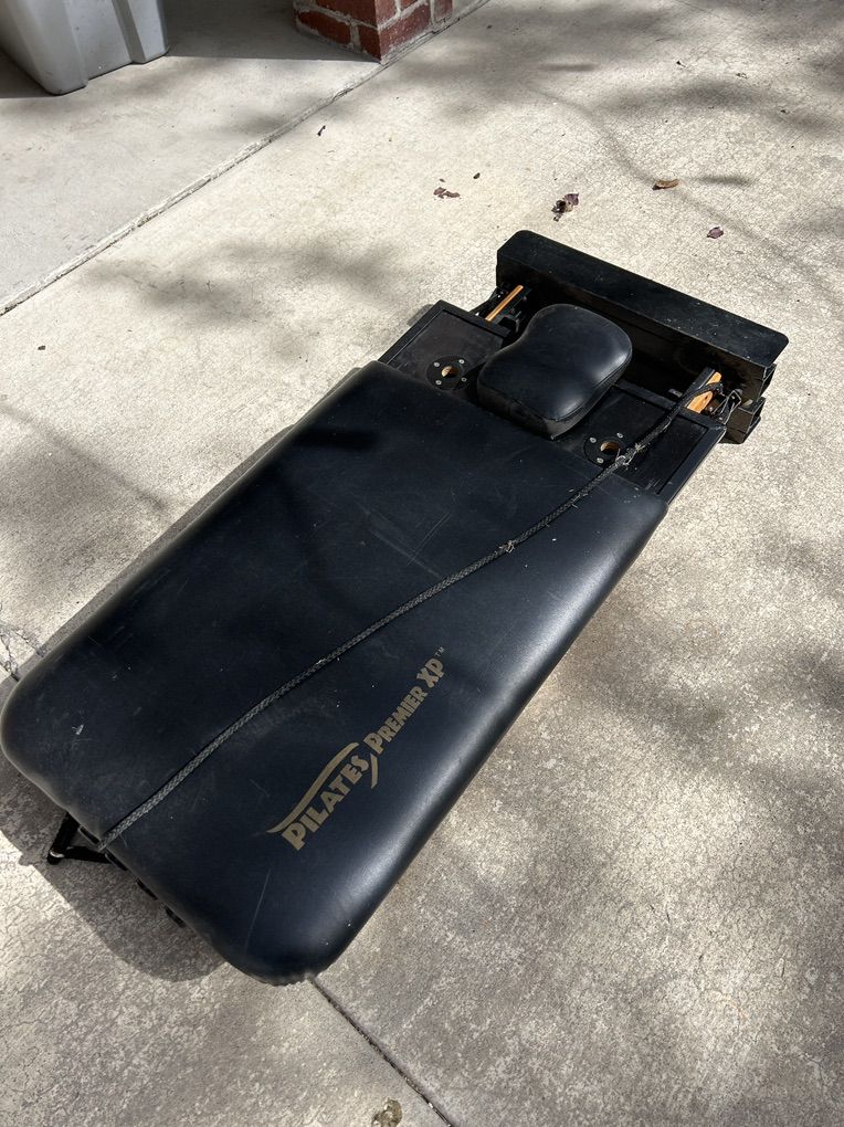 Pilates Rebounder Free