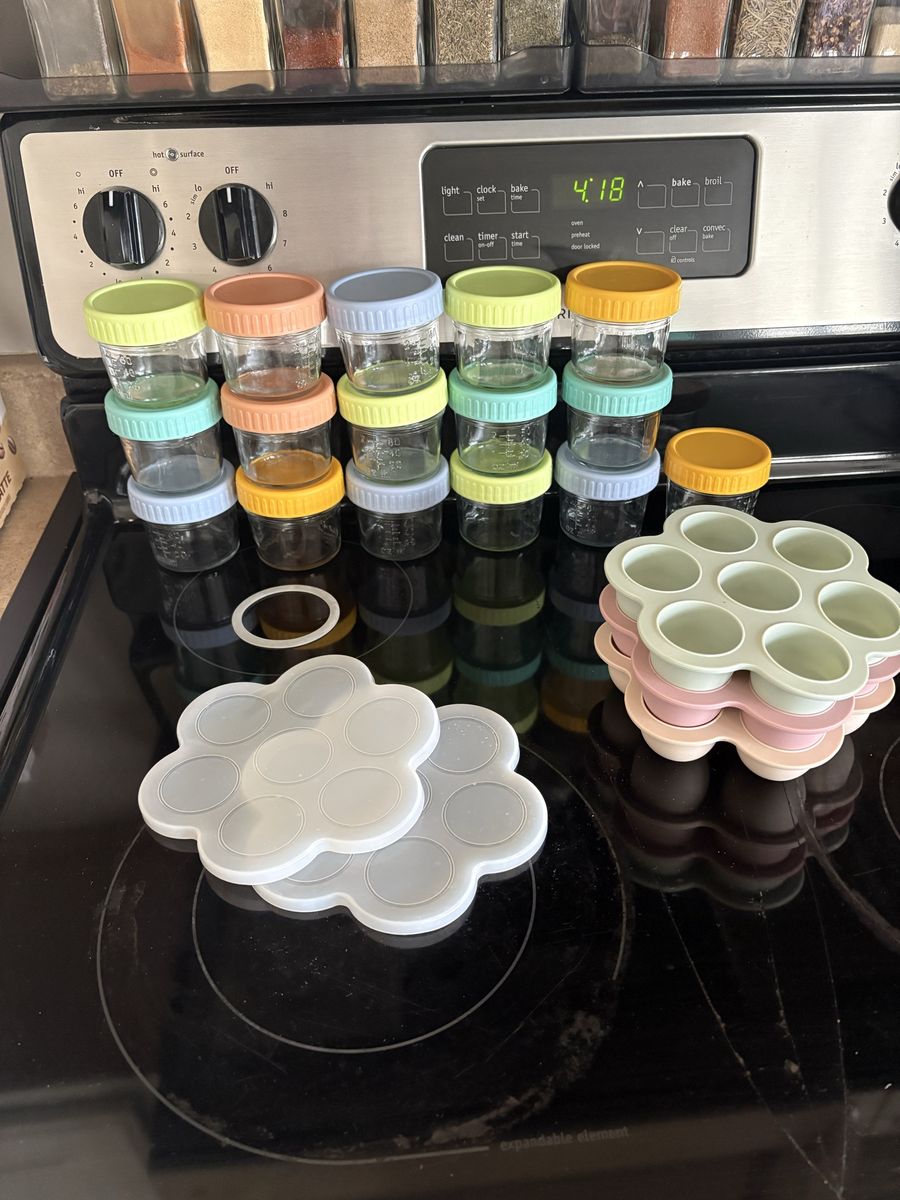 16 Baby Food Jars/Silicone Freezer Trays
