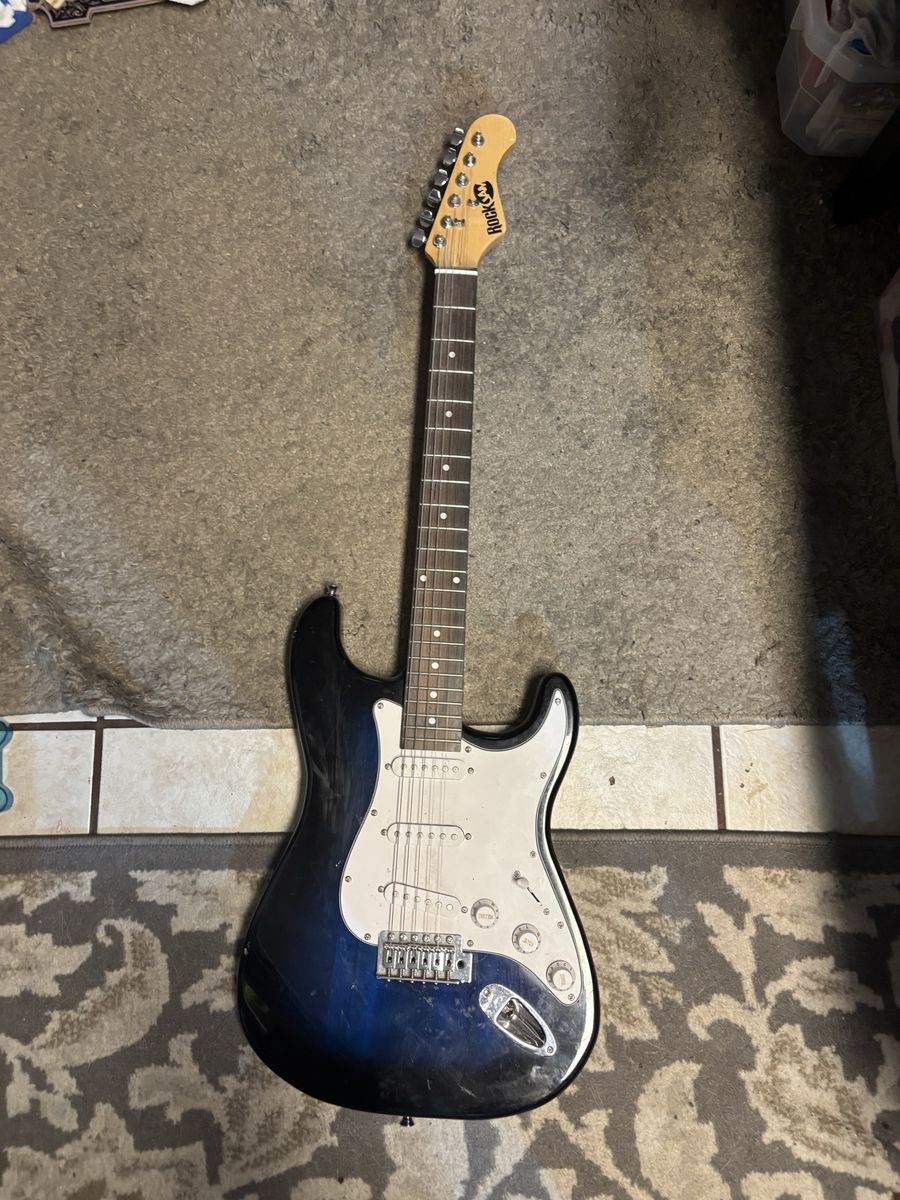 Electric guitar 