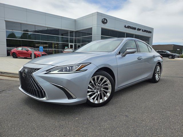 2023 Lexus ES Luxury