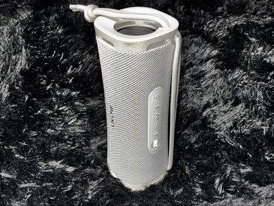 15$ DISCOUNT SONY ULT FIELD 1 WHITE/BLACK