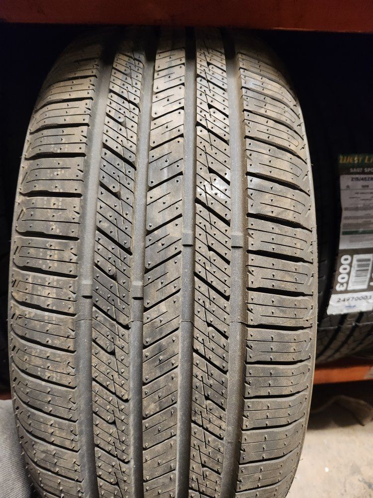 215/55r18 blackhawk agility suv