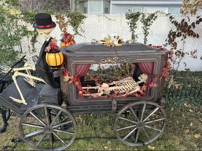 Hearse And 2 Pony Halloween Animatronics