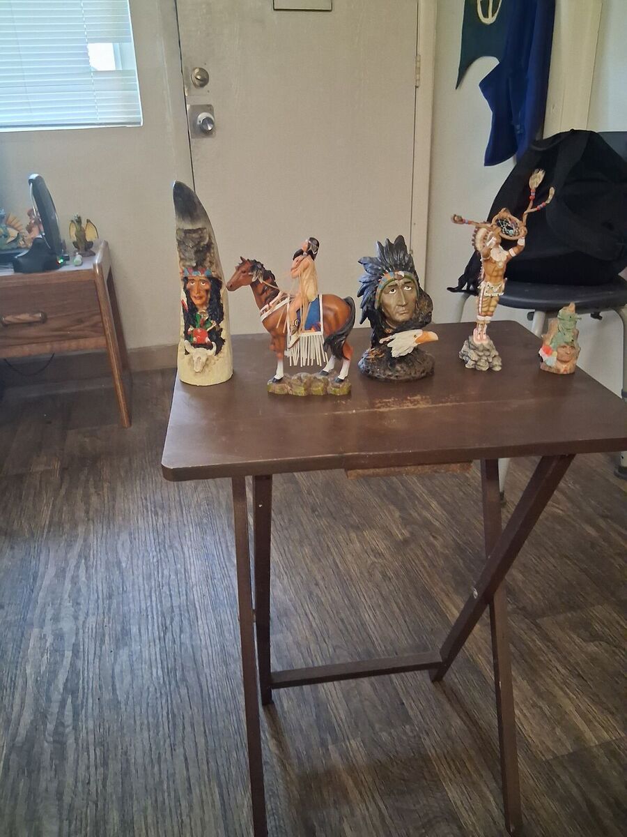 Native American figurines