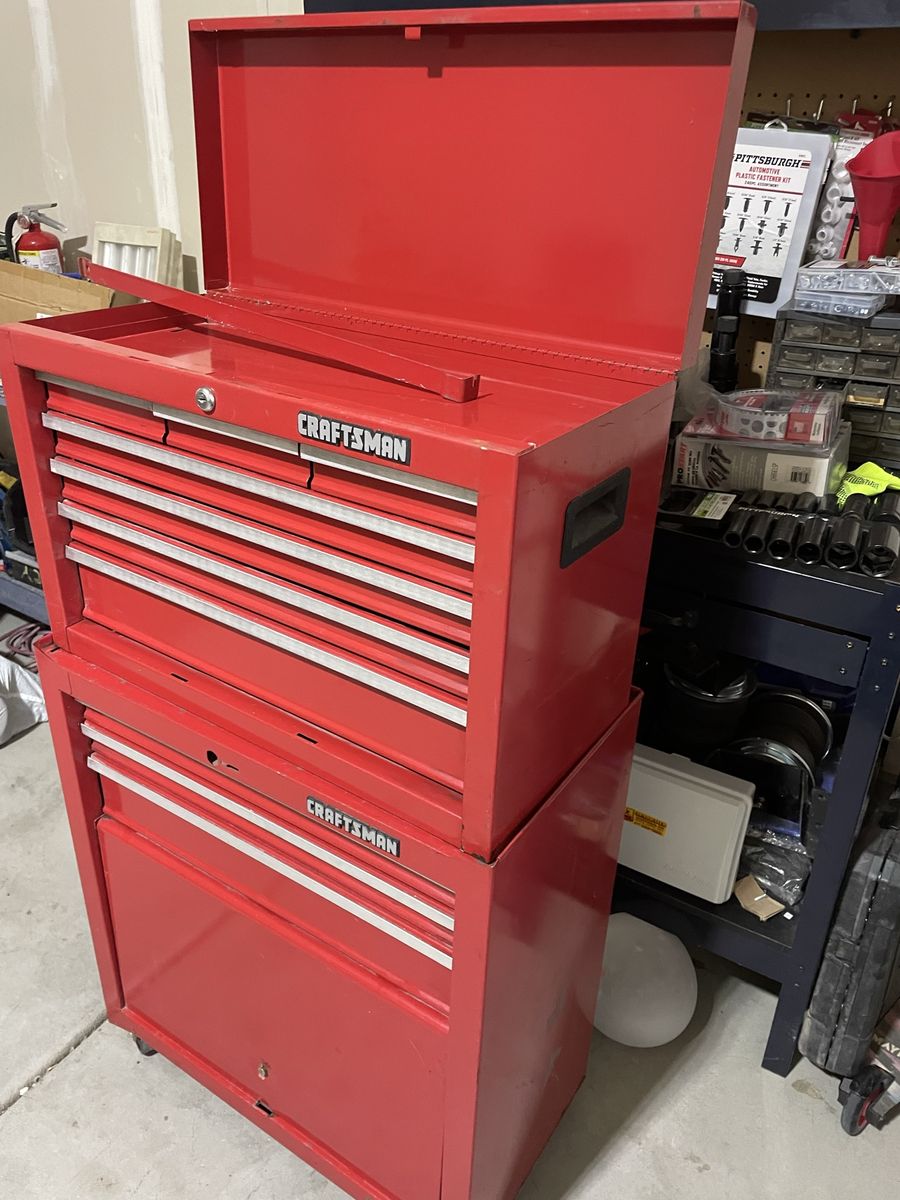 Craftsman tool box on wheels